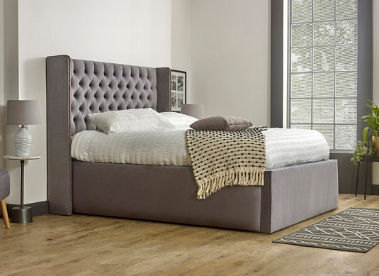 Windsor Chesterfield Ottoman Bed